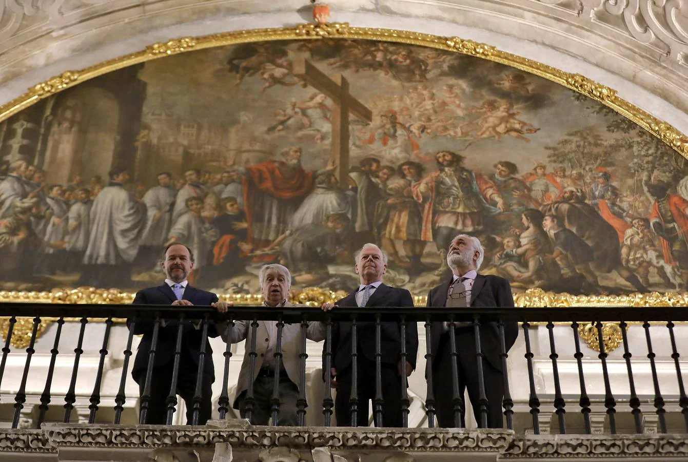 La Caridad restaura el cuadro de «La Exaltación de la Cruz» de Valdés Leal, una obra única en el mundo